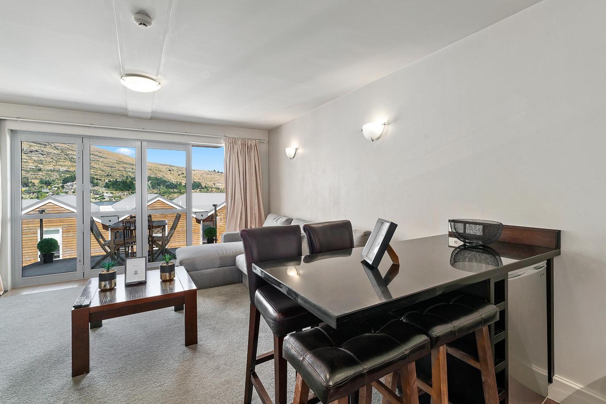 Lakeside Living - Modern 2-Bedroom Apartment 皇后镇 外观 照片